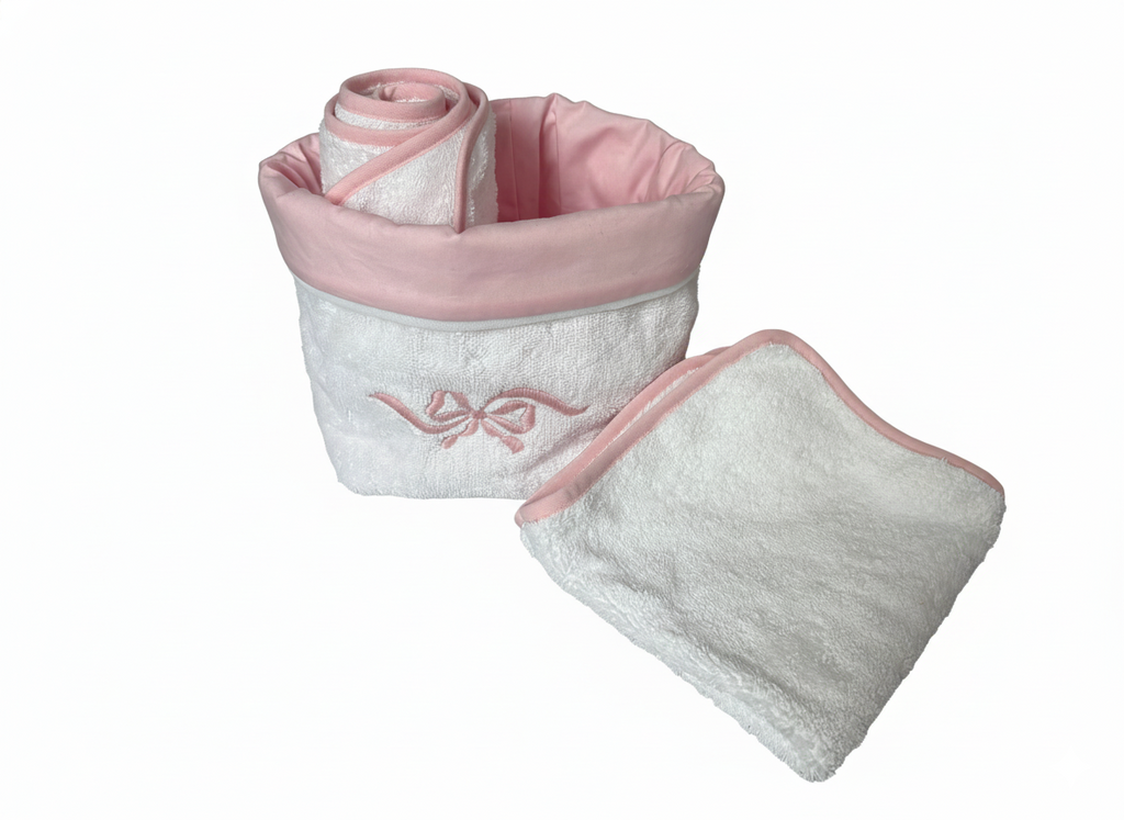 Cestino portalavette con ricamo a fiocco rosa, due lavette incluse