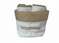 Cestino portalavette con ricamo beige, due lavette incluse
